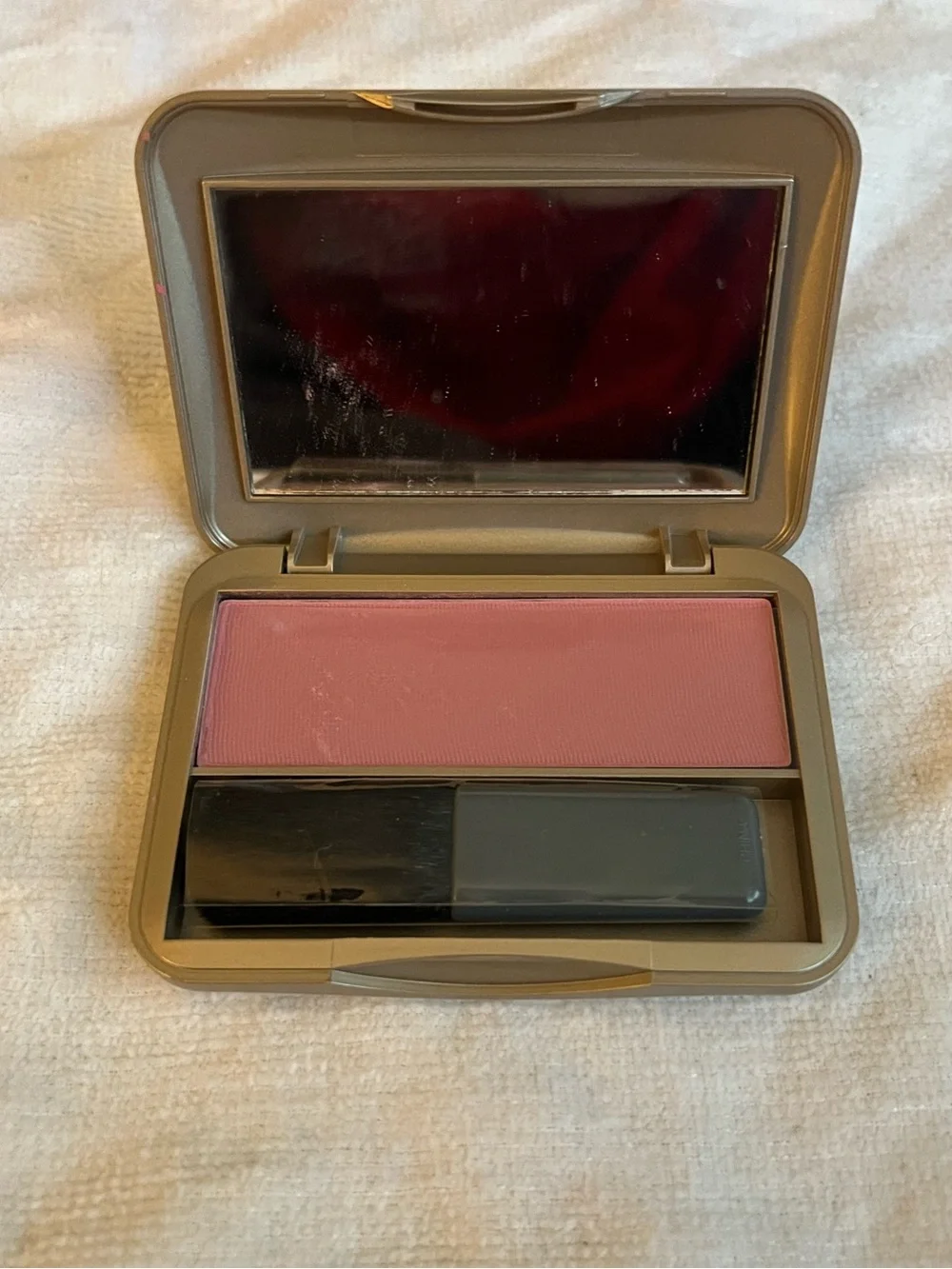 Neutrogena Soft Color Blush - Divine Wine (pink)